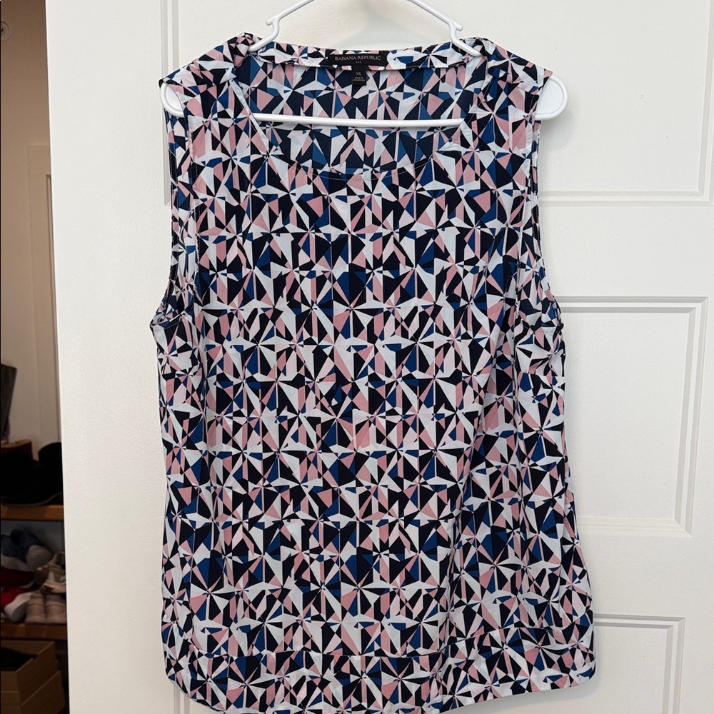 Banana Republic Factory Multicolor Geometric Sleeveless Top